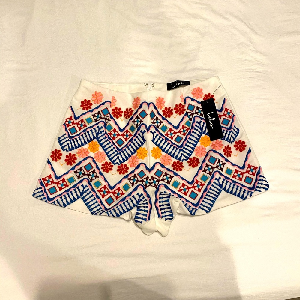 Embroidered shorts